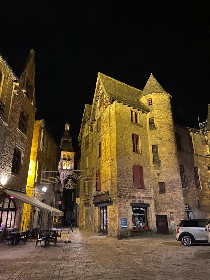 Le Logis - Lescapade-Medievale Sarlat Eksteriør billede